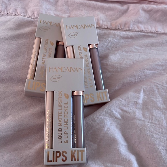 Handaiyan Lip Kit 01 Liquid Matte Lipstick and Liner - Picture 1 of 4